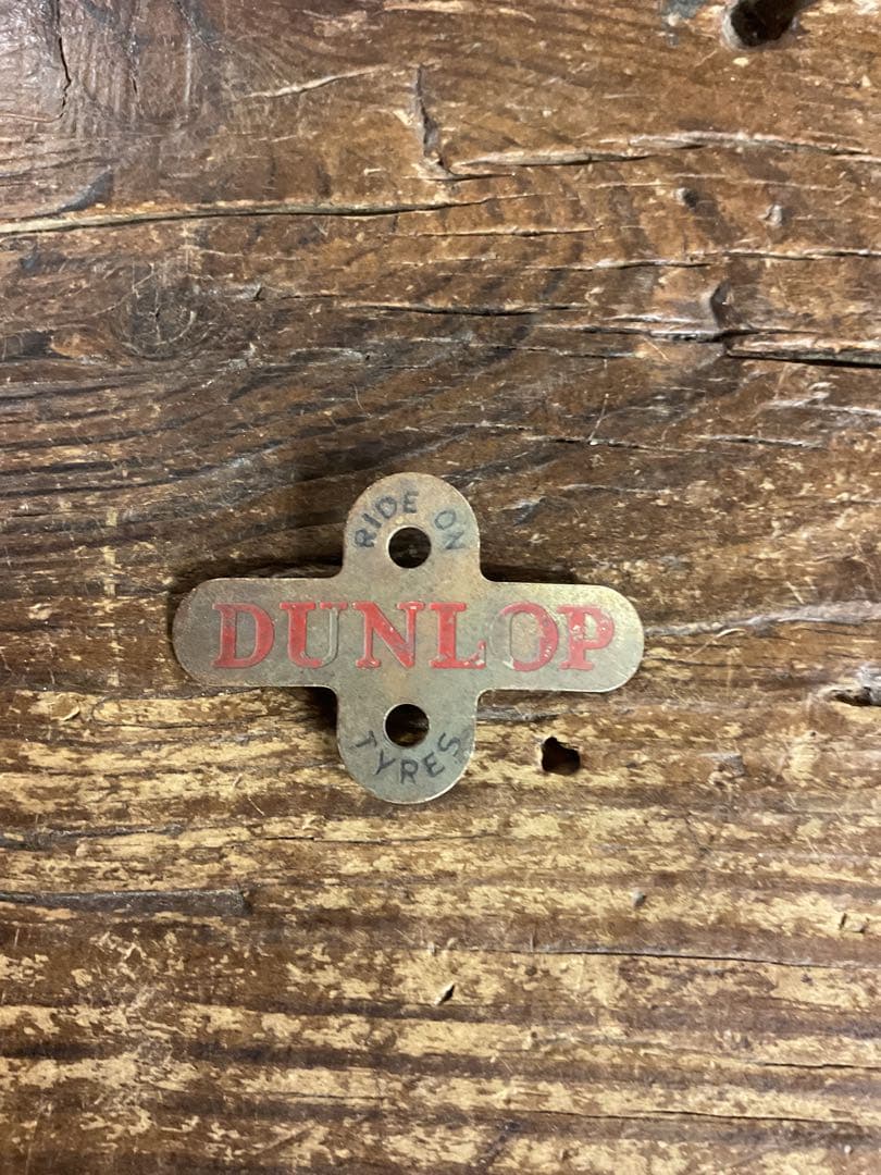 USA ダンロッププレート