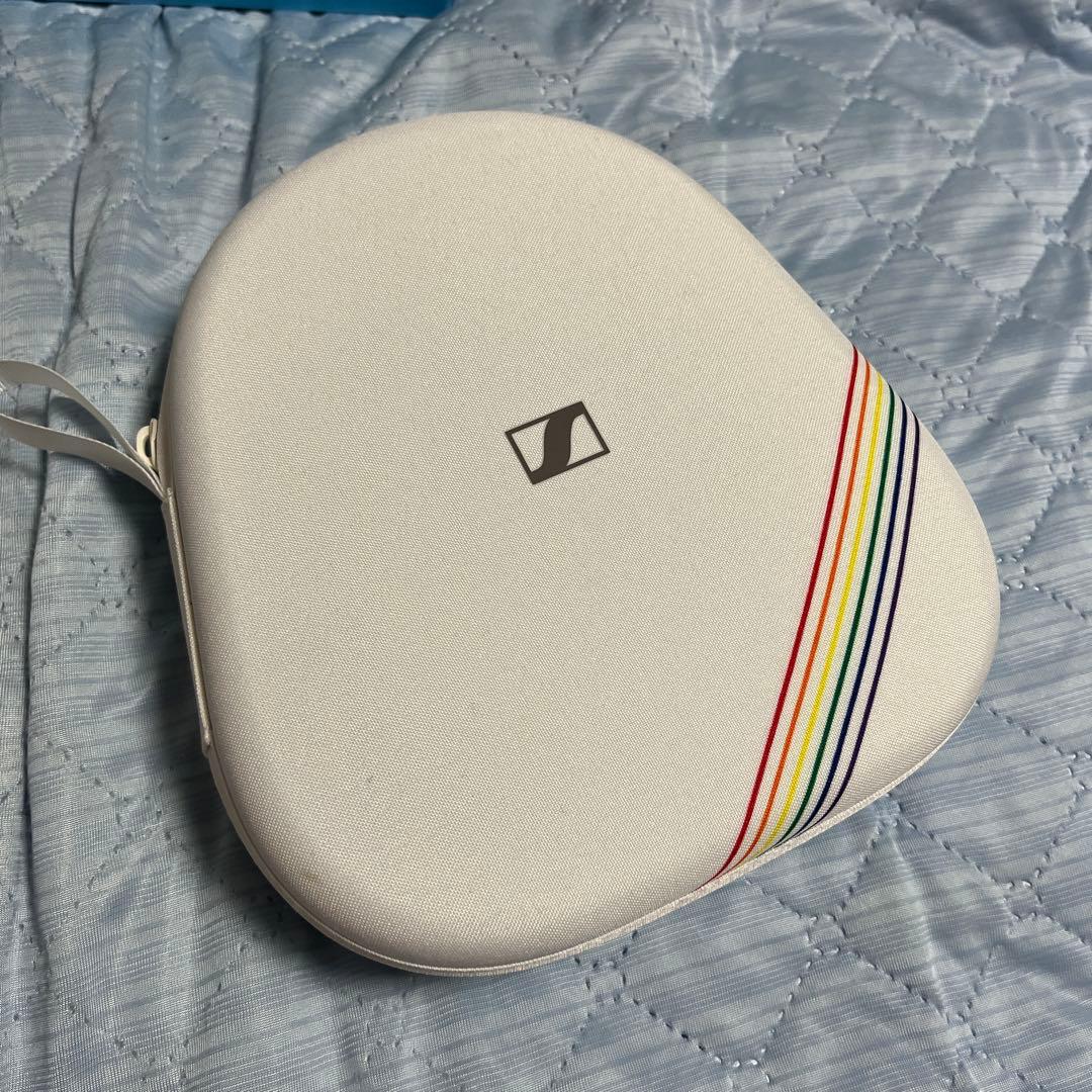 Momentum 4 Wireless プライドエディション