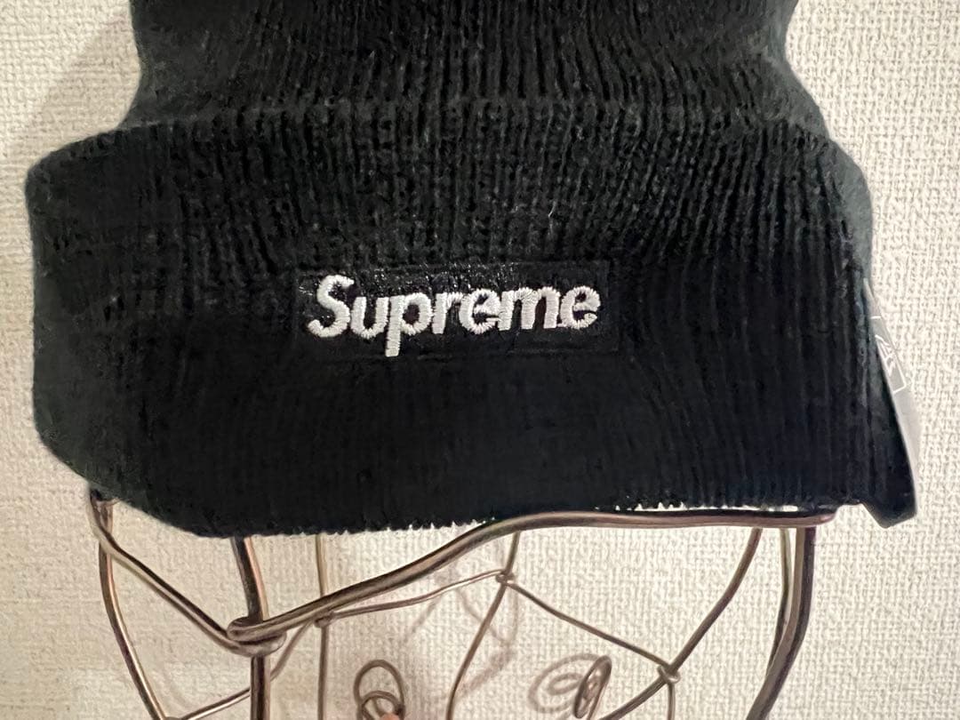 n*n様 【破格】supreme×ニューエラ BOXロゴ ニット帽 未使用品　即