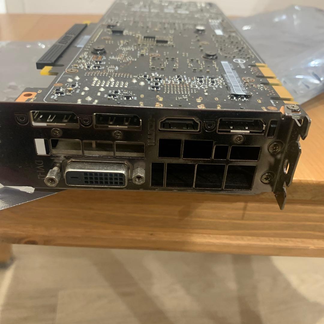 MSI グラフィックボード ブラック