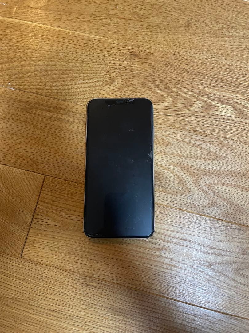 iPhone XS Max 64GB 本体 SIMフリー