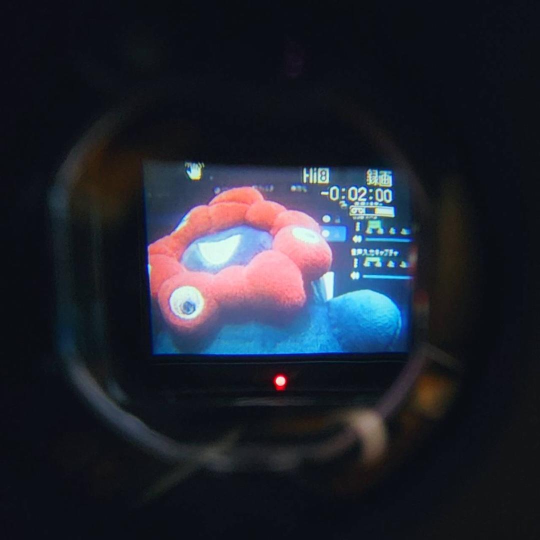 【動作確認済】高画質 Hi8 SONY ビデオカメラ CCD-TR3 セット