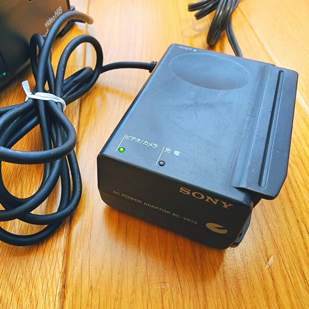 【動作確認済】高画質 Hi8 SONY ビデオカメラ CCD-TR3 セット