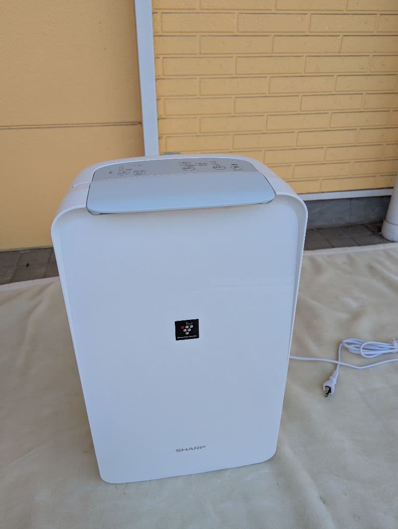 SHARP CV-P71-W 除湿機　2024年製　 プラズマクラスター搭載