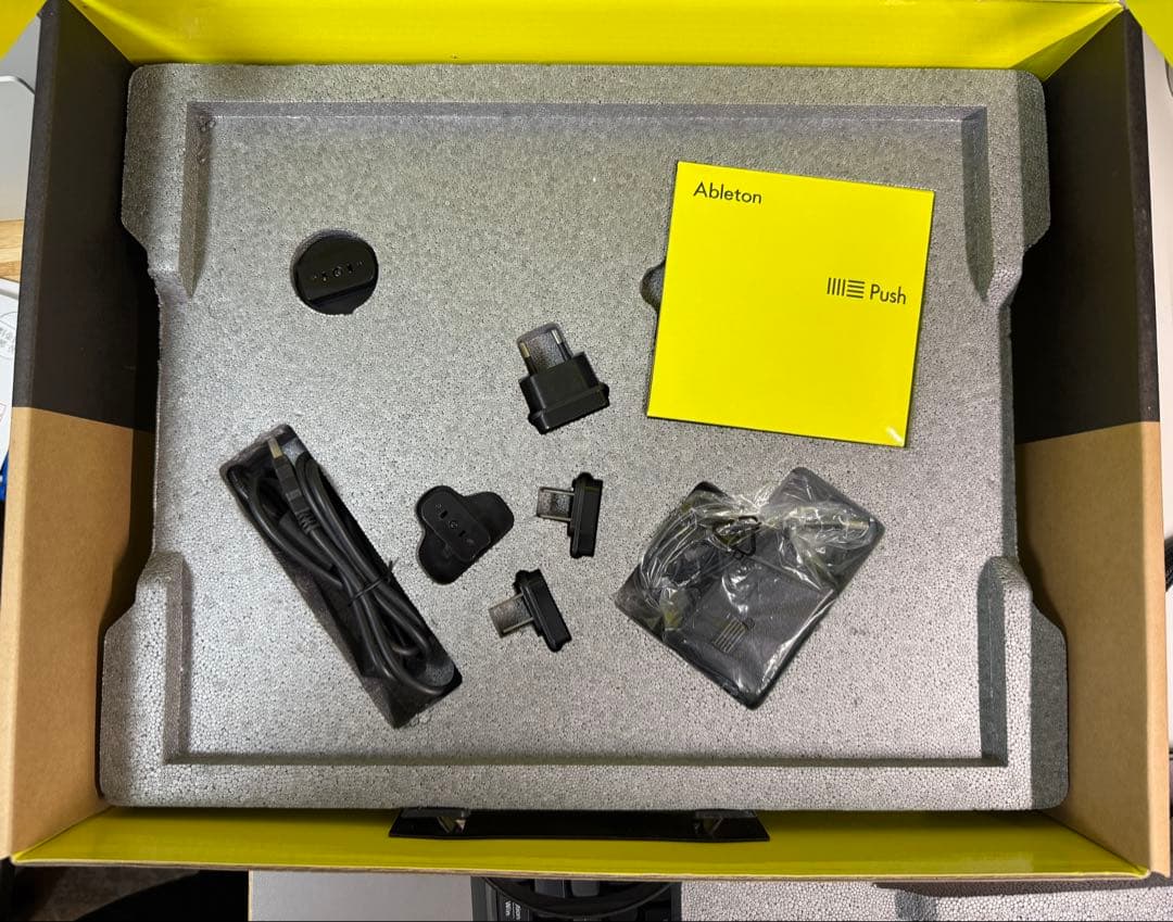 Ableton Push2 MIDIコントローラー