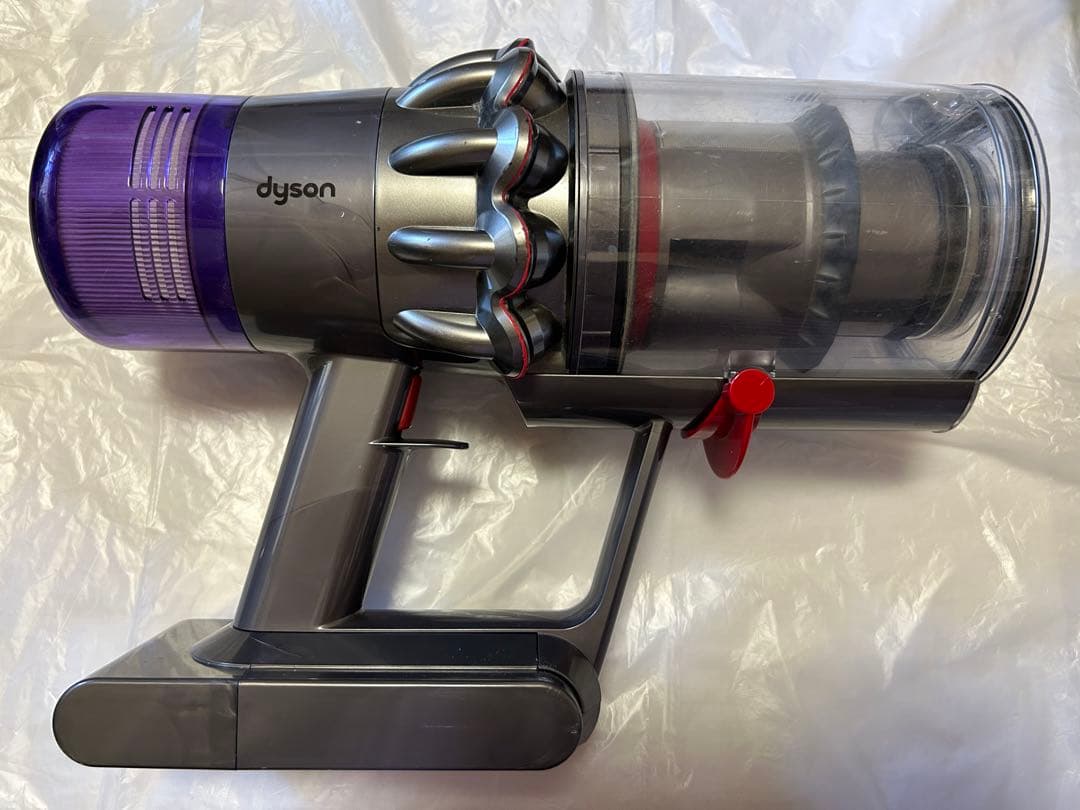 ジャンク品　ダイソン　掃除機 v11 fluffy+