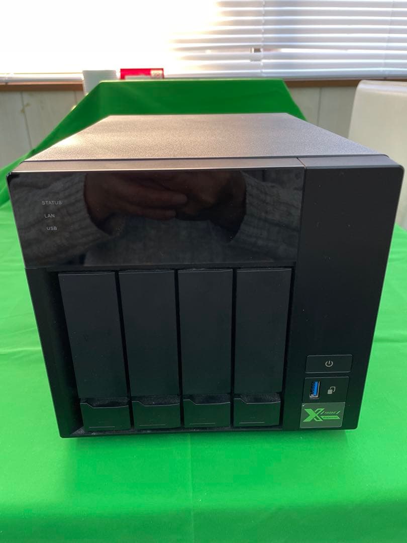 外付けハードディスク・ドライブ QNAP TS-473