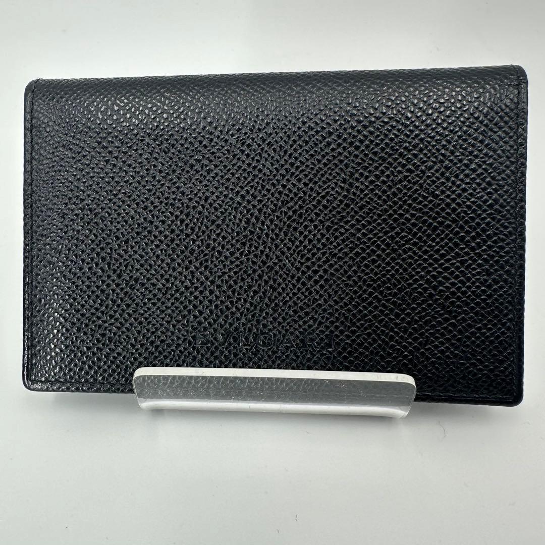 美品✨ブルガリ　名刺入れ　カードケース　定期入れ　黒　ロゴ刻印　フラップ