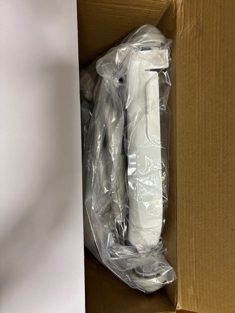 Inglesina Fast ベビーチェア カプチーノ