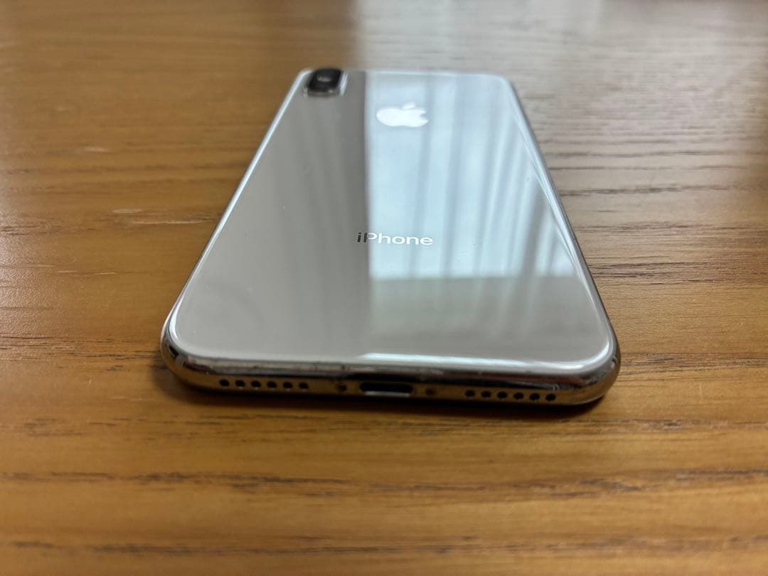 iPhone X ホワイト