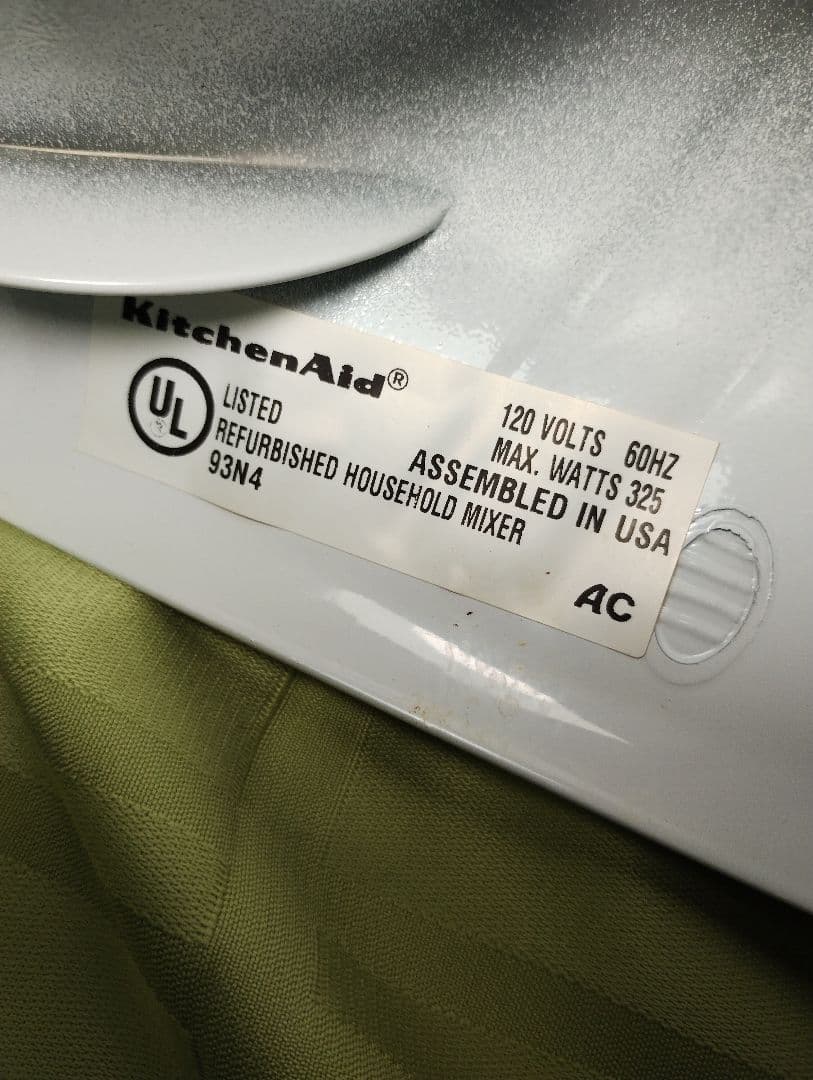 KitchenAid Artisan ホワイト ミキサー (米国購入品)