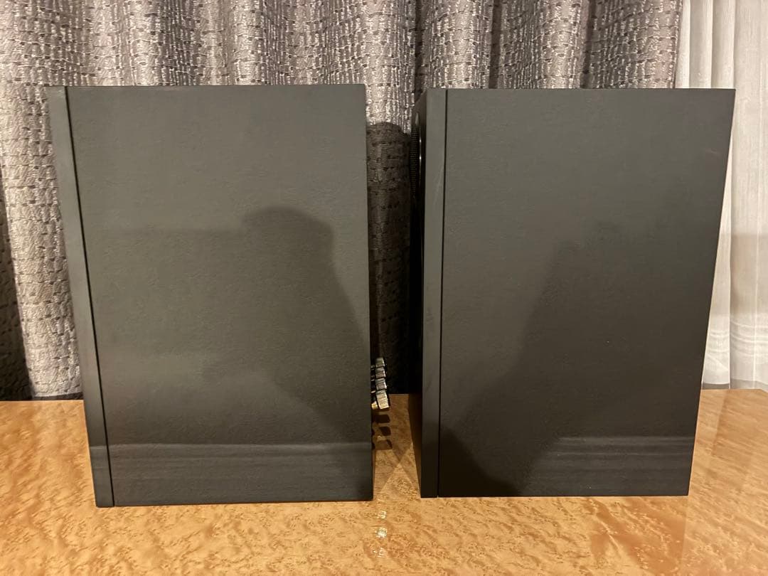 Bowers & Wilkins 607 S3 ブラック スピーカー B&W