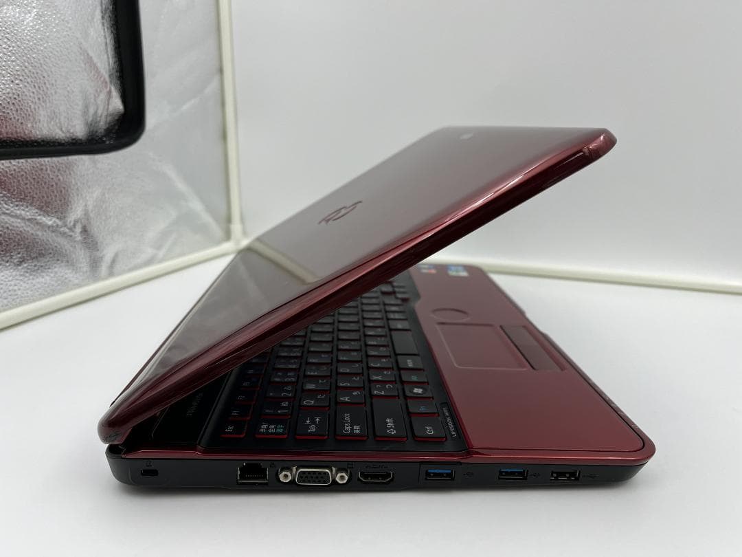 ノートパソコン core i7 windows11オフィス付き AH77/ER