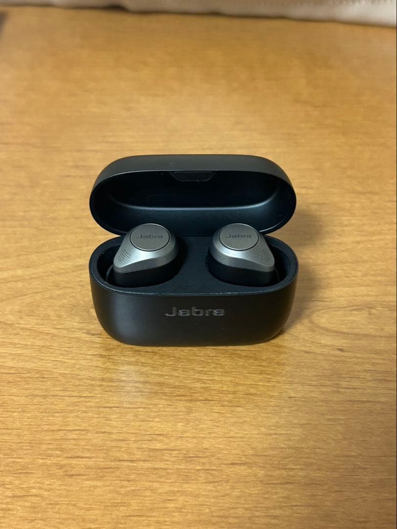 イヤホン Jabra 85t