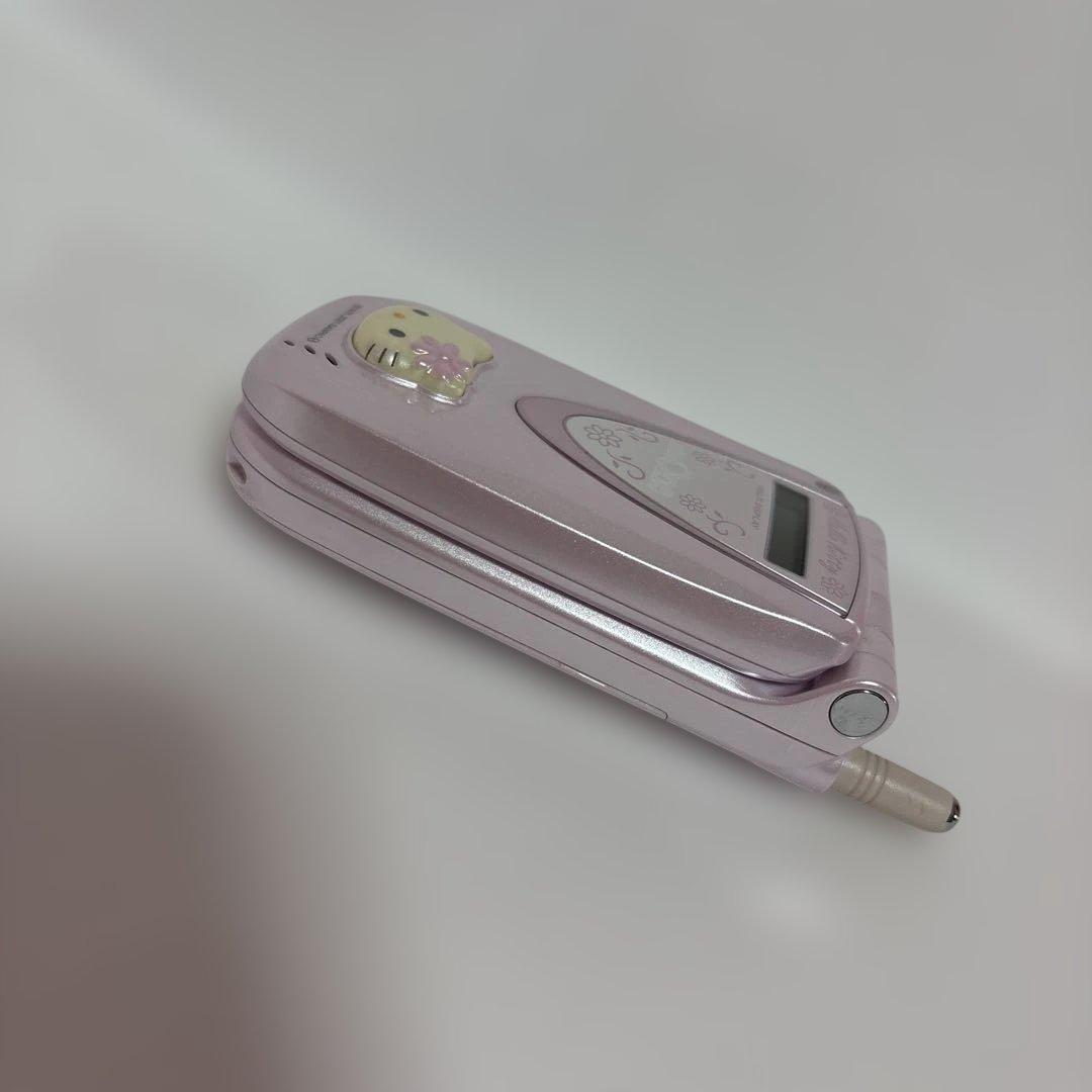 ハローキティ ガラケー・au・SANYO製