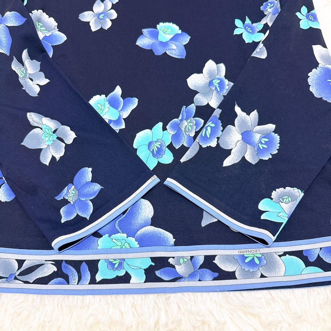 レオナール　カットソー　大きいサイズLL 高級✨カンカン　花柄　トリム　ネイビー