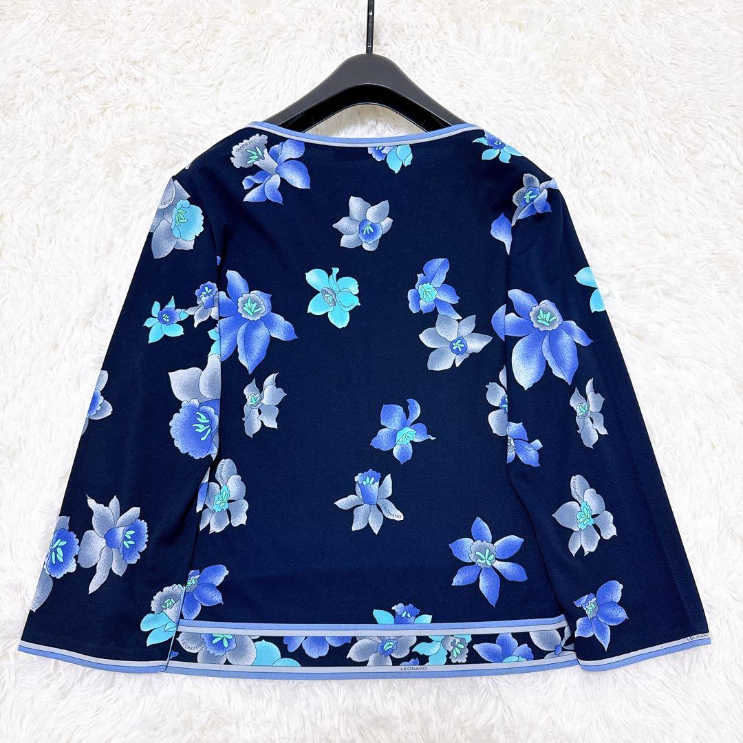 レオナール　カットソー　大きいサイズLL 高級✨カンカン　花柄　トリム　ネイビー
