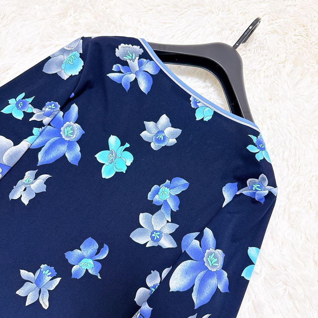 レオナール　カットソー　大きいサイズLL 高級✨カンカン　花柄　トリム　ネイビー