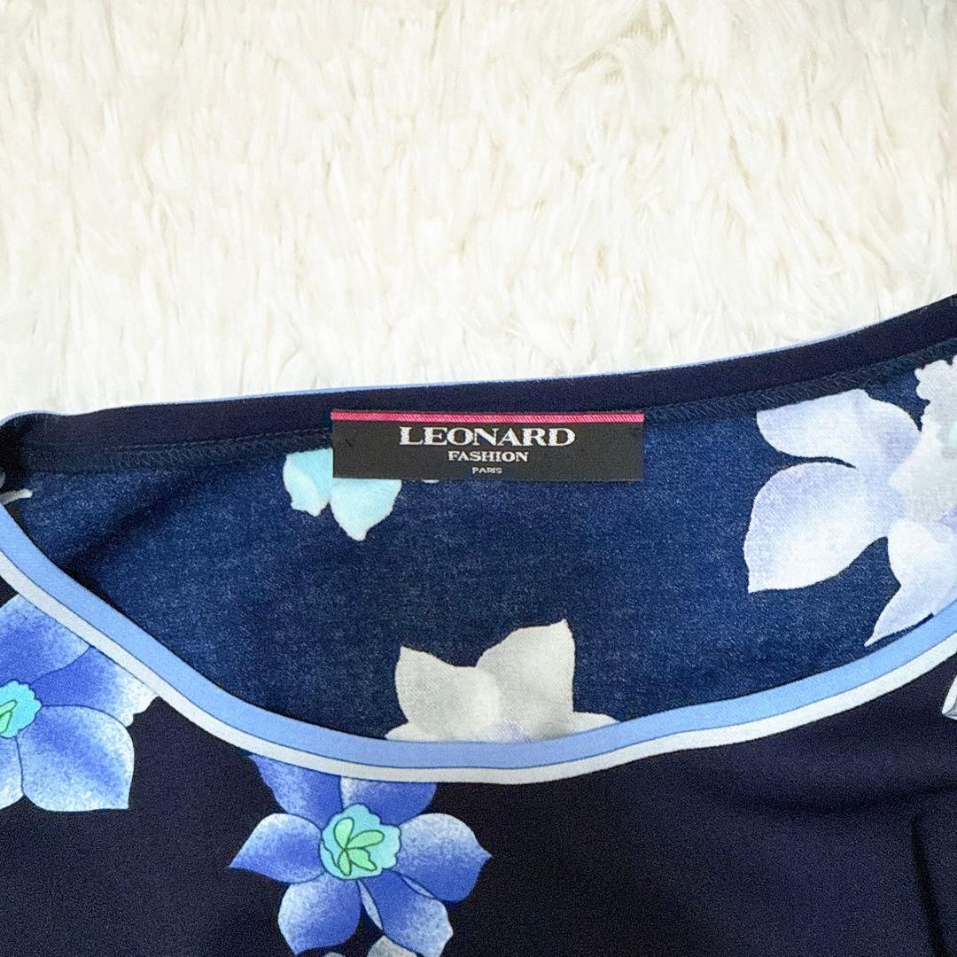 レオナール　カットソー　大きいサイズLL 高級✨カンカン　花柄　トリム　ネイビー