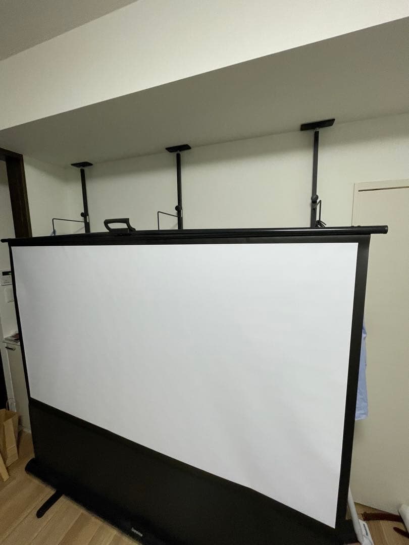 高*ん様 【キクチ】Grandview 立ち上げ型スクリーン