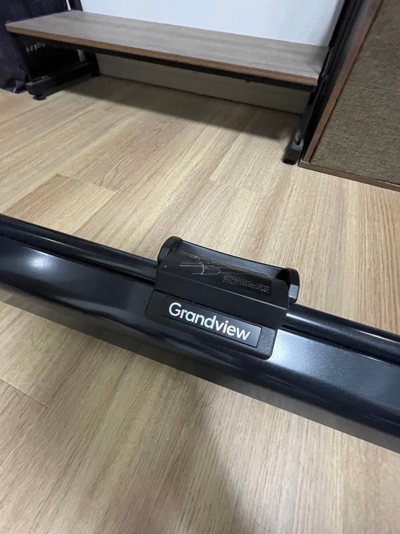 高*ん様 【キクチ】Grandview 立ち上げ型スクリーン