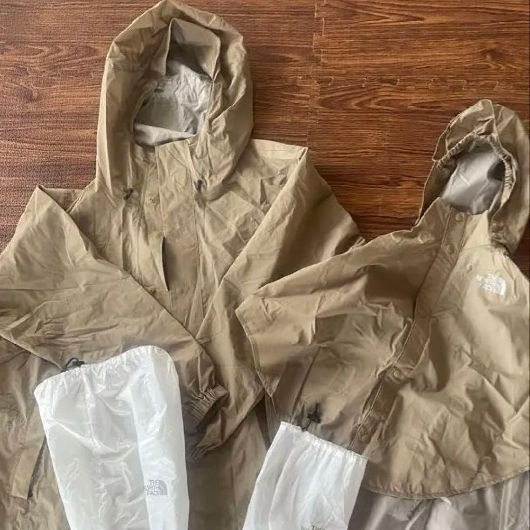 新品未使用！ザノースフェイスマタニティレインコート　　※sky