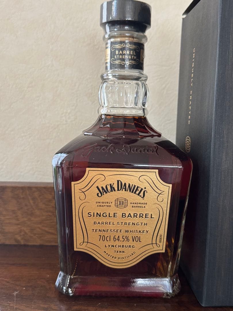 ジャックダニエル シングルバレル バレルストレングス 64.5％　700㎖