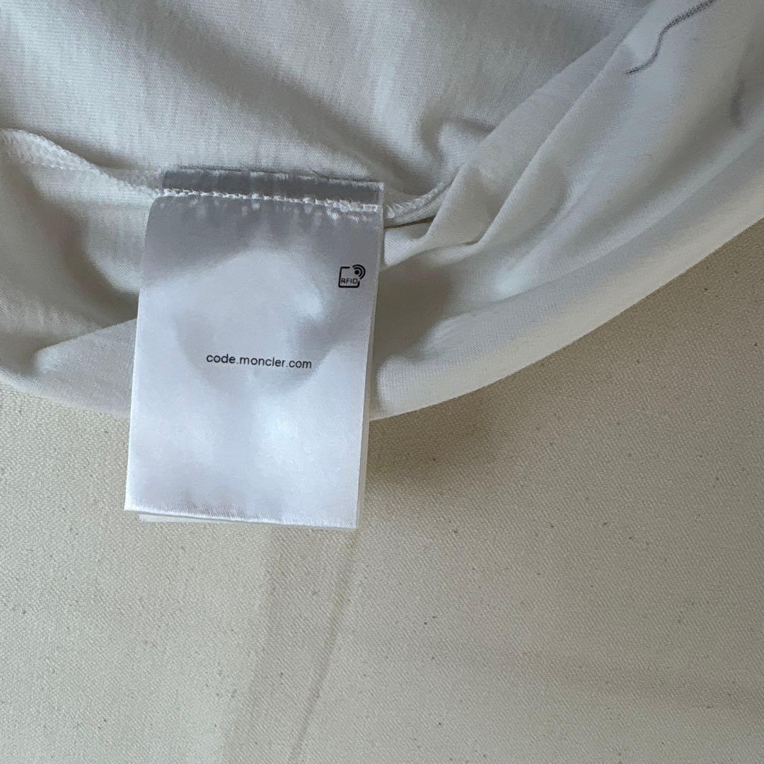 MONCLER Tシャツ　キッズ　　白　ハワイ島デザインプリント