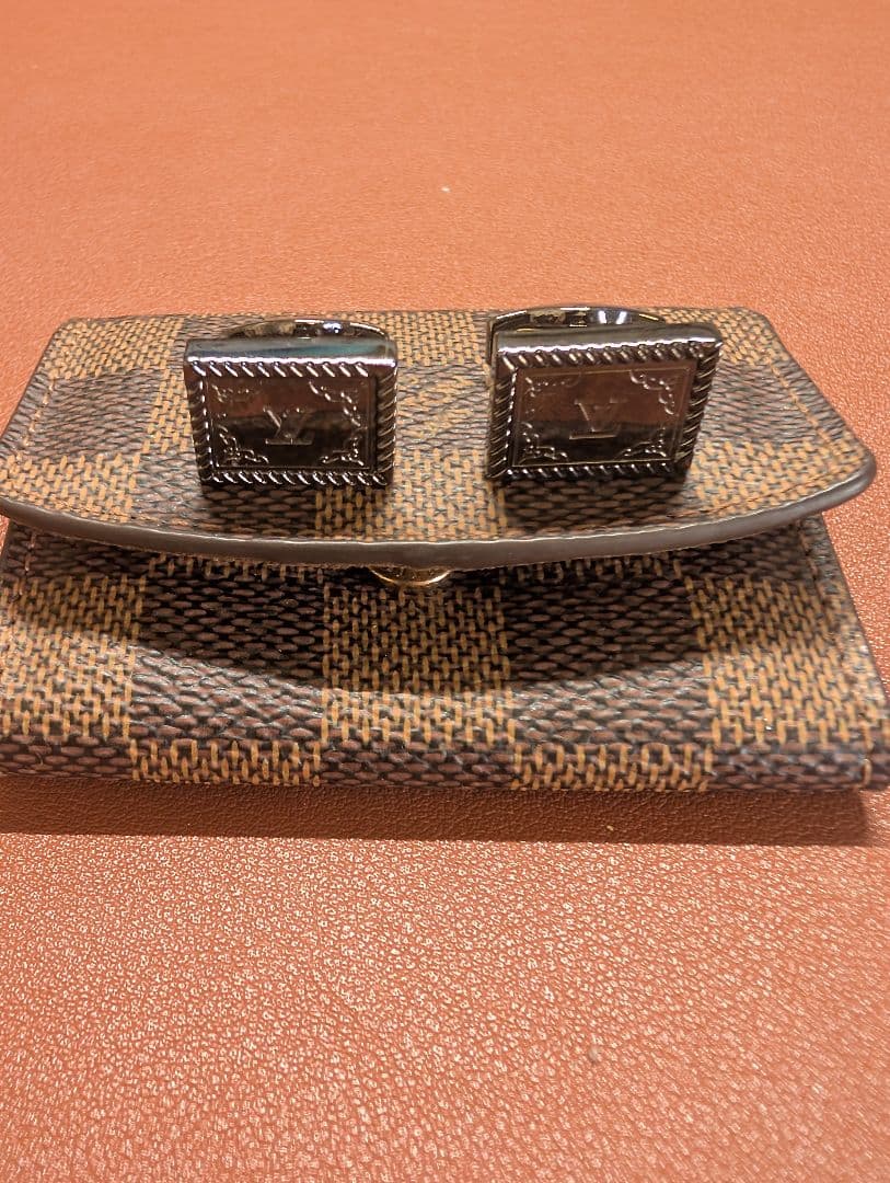 Louis Vuitton ルイ ヴィトン ダミエ カフリンクス