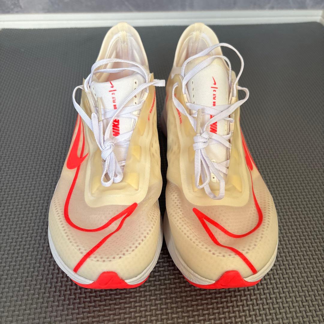 【新品未使用】NIKE ZOOM FLY 3(24.5センチ)