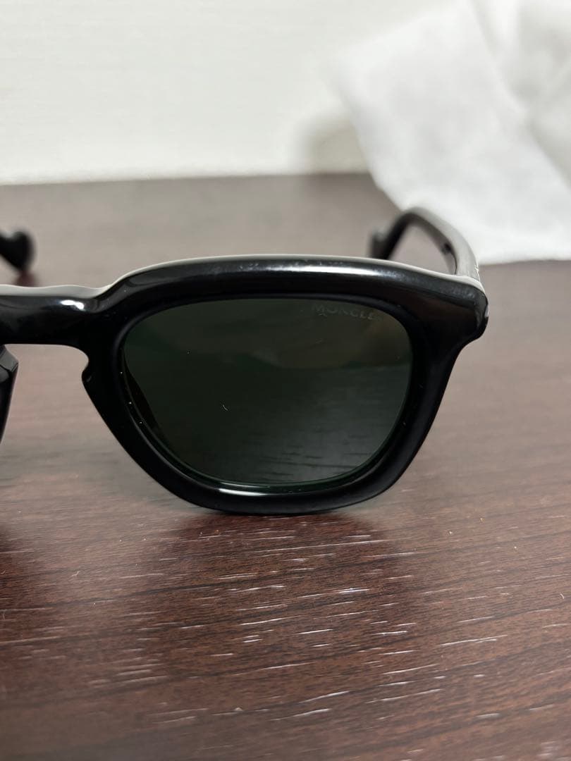 ぎ*太様 Moncler ML0006 サングラス モンクレール　ブラック