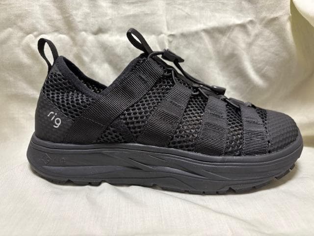 極美品 rig footware moja リカバリーサンダル メッシュ