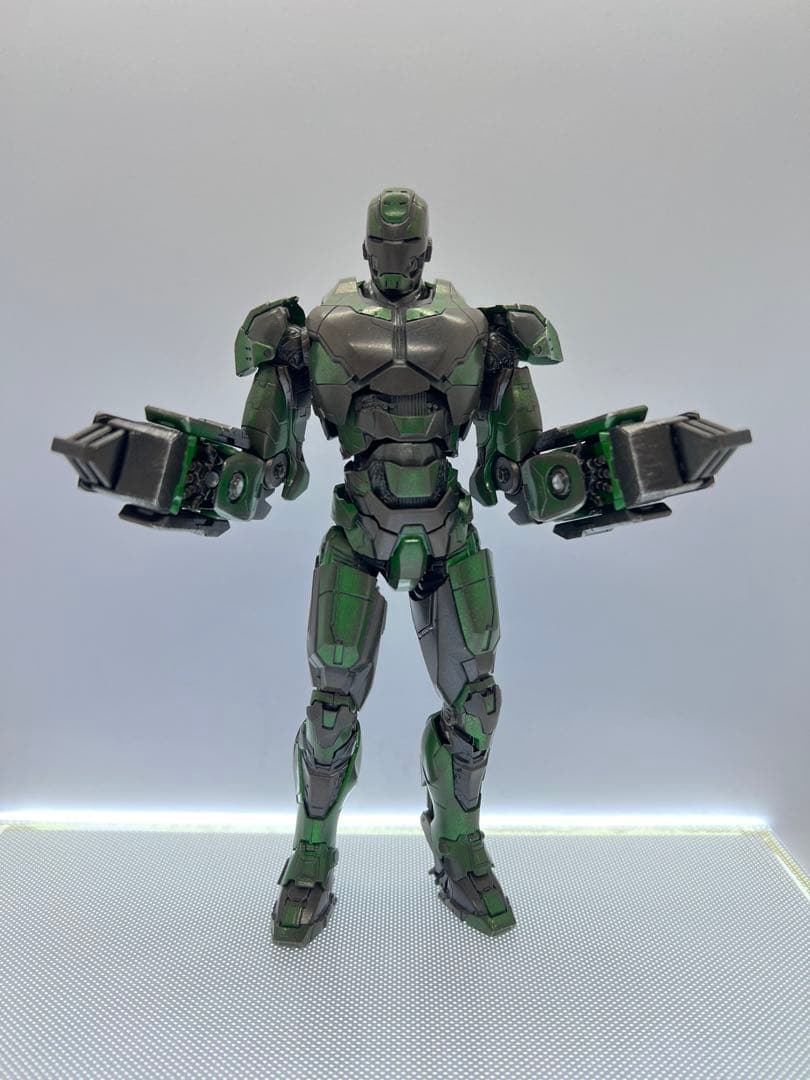 コミケイブ アイアンマン ストライカー ガンマ セット