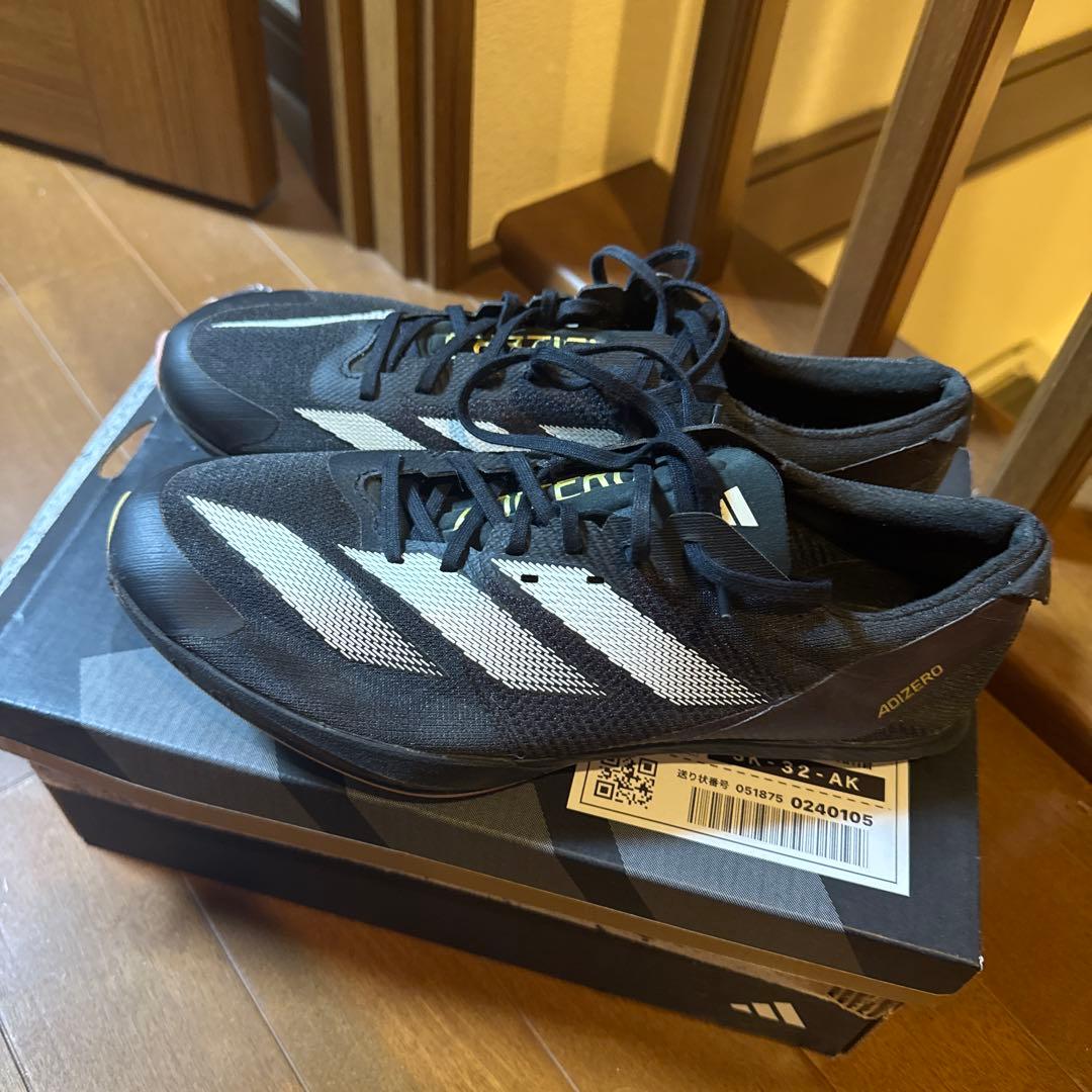 adizero フィネス 27cm スパイクシューズ ブラック
