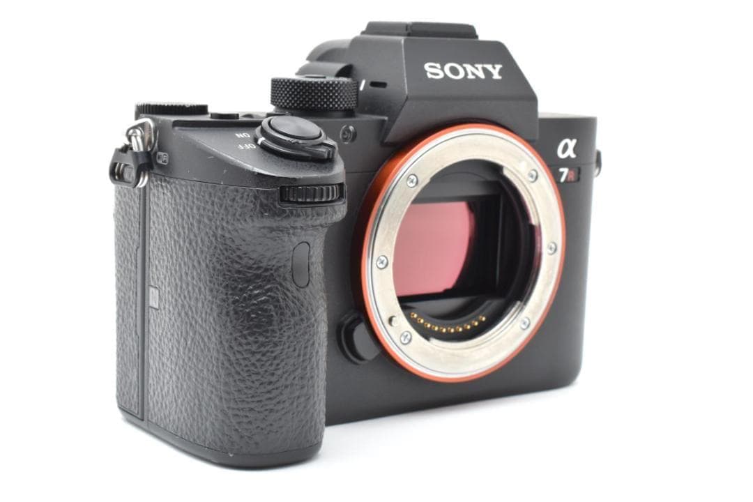 美品 SONY ソニー α7RIII ボディ ILCE-7RM3 　M786