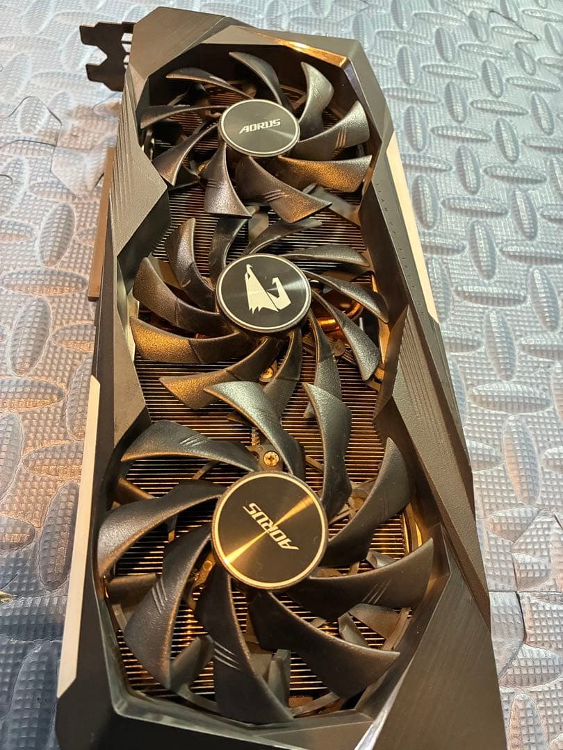 グラフィックボード・グラボ・ビデオカード GIGABYTE AORUS Radeon RX 6800 16GB