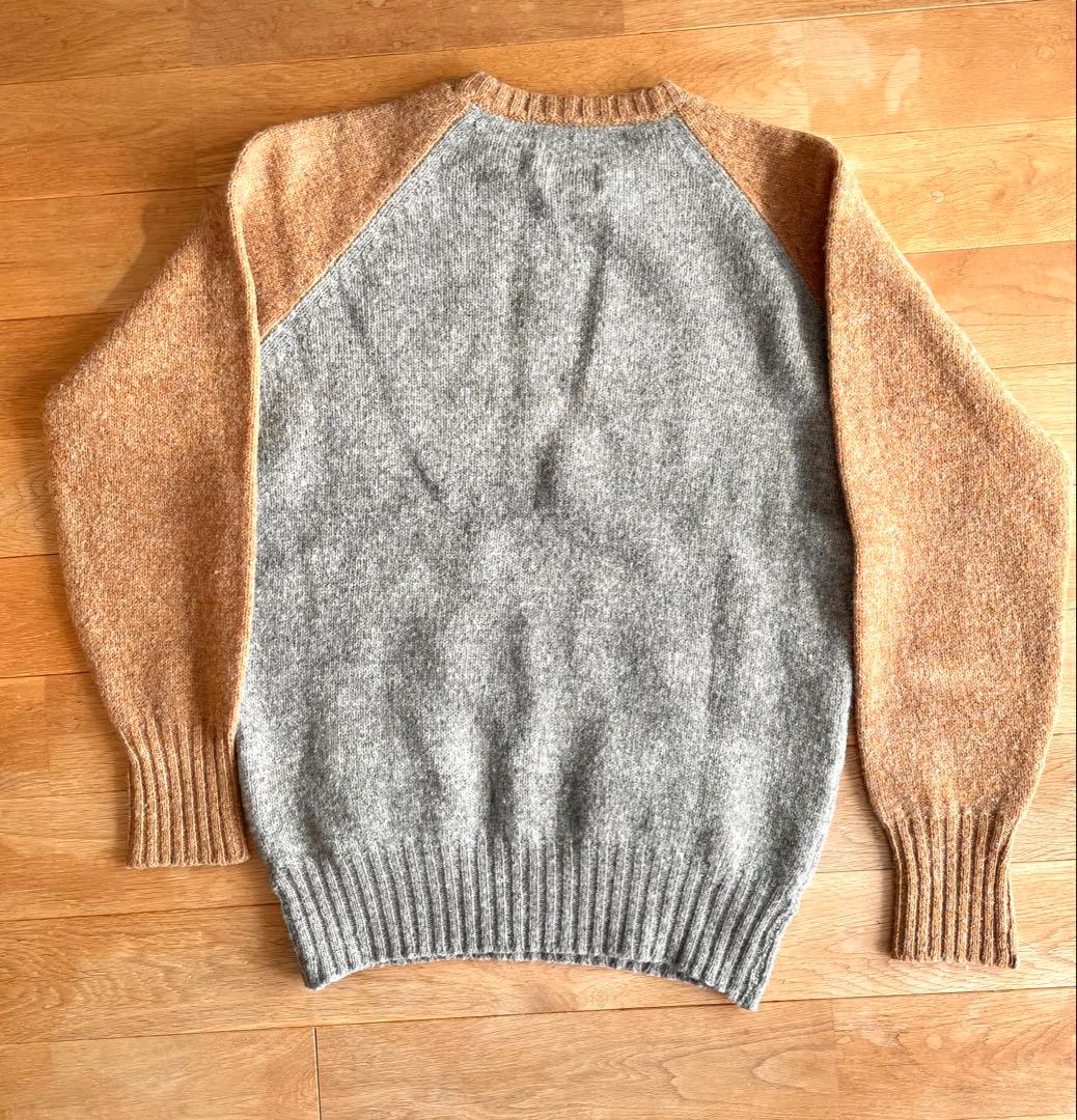 Corgi 100%ウール ラグランスリーブ ポケット付きニットセーター