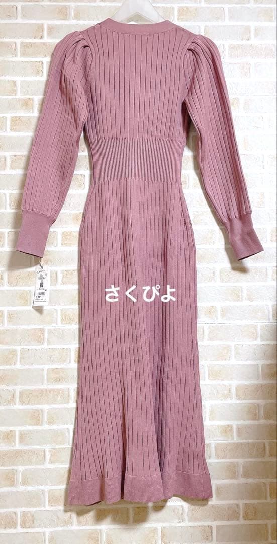 新品未使用　スナイデル　フロントボタンニットワンピース　ピンク