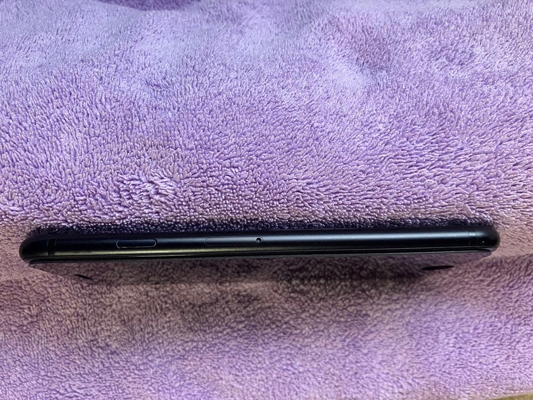 iPhoneSE2 128GB ブラック　本体（箱付き）