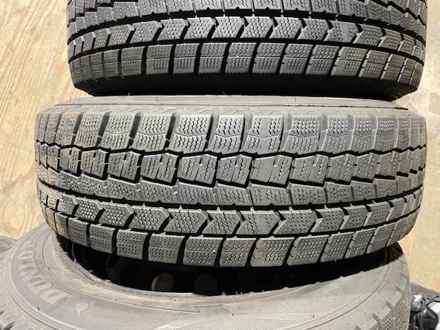 投げ売りトヨタ純正アクア　ヴィッツ　ヤリス175/70R14 バリ山スタッドレス