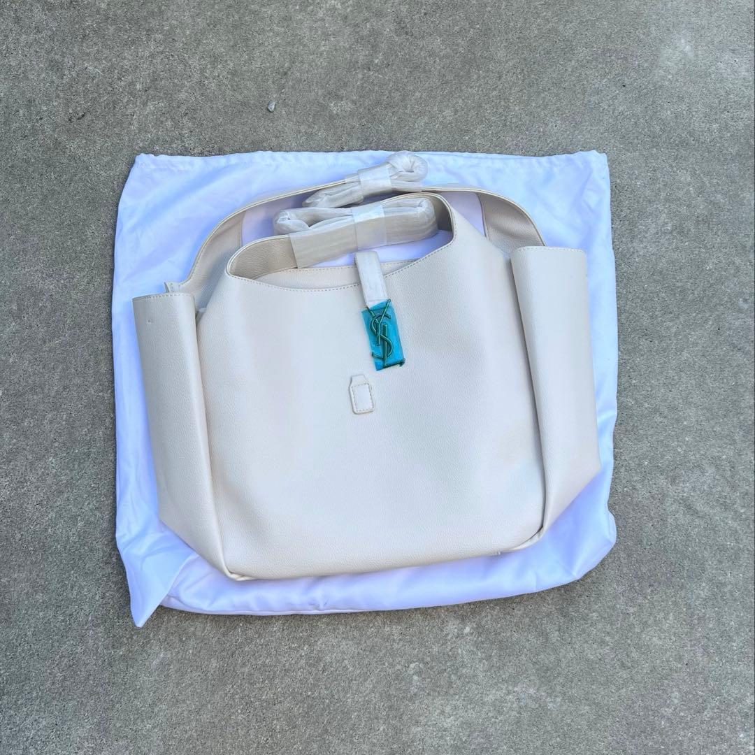 SAINT LAURENT ホワイト トートバッグ 保存袋付き