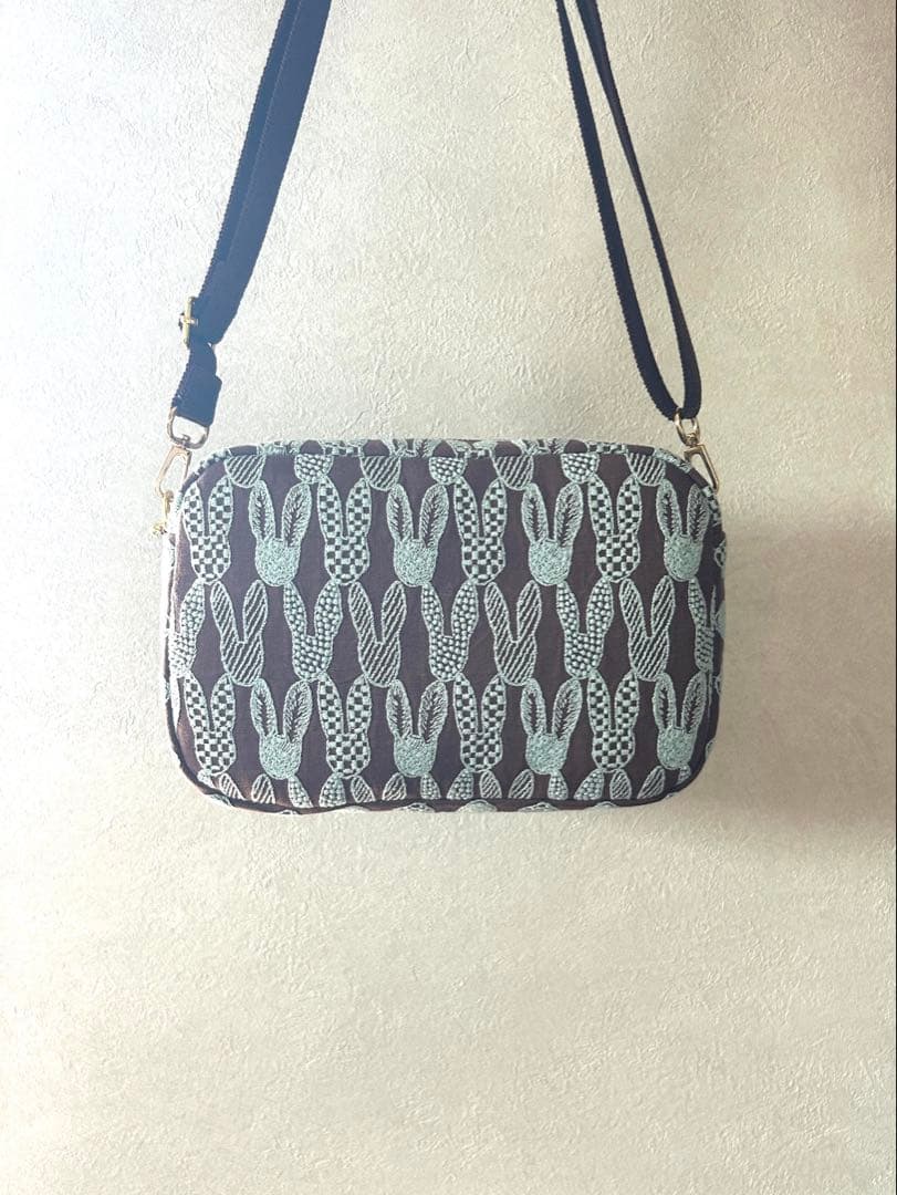 ミナペルホネン ポンピア ショルダーバック