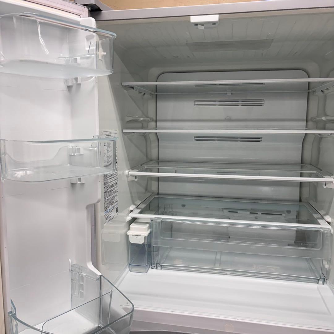 634 ファミリー向け　大型冷蔵庫　6ドア　観音開き　フレンチドア　400L強