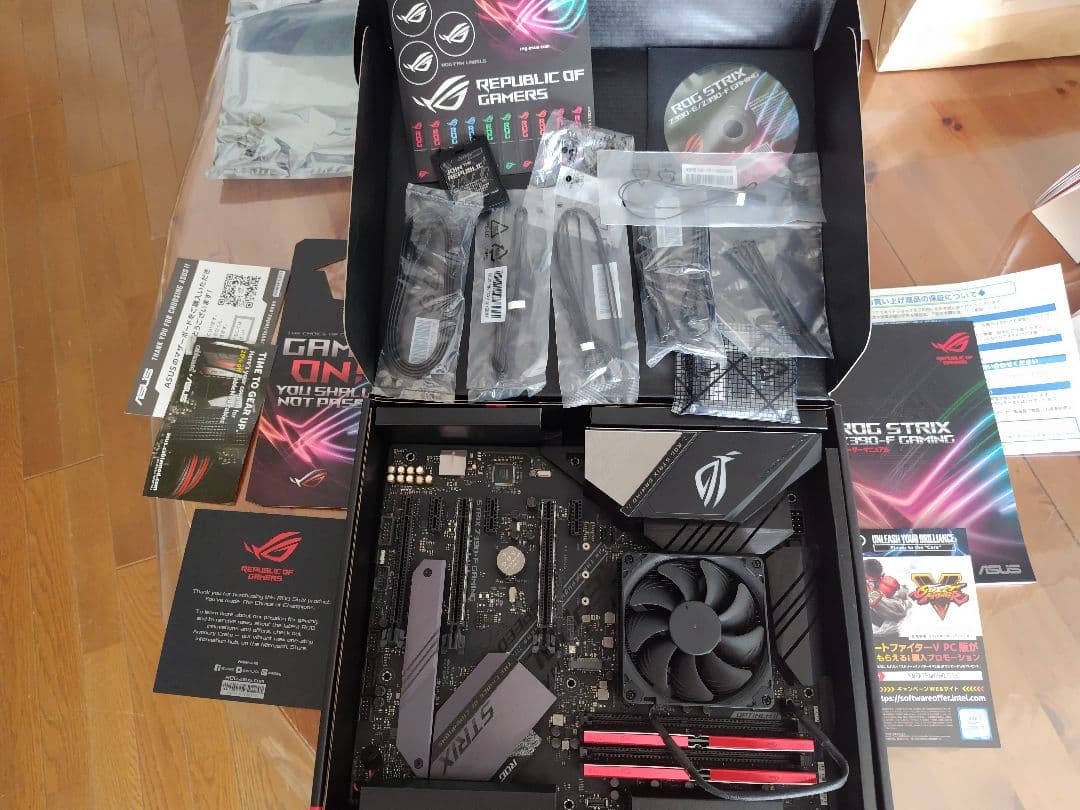ASUS ROG STRIX Z390-F GAMING 本体、CPU他セット