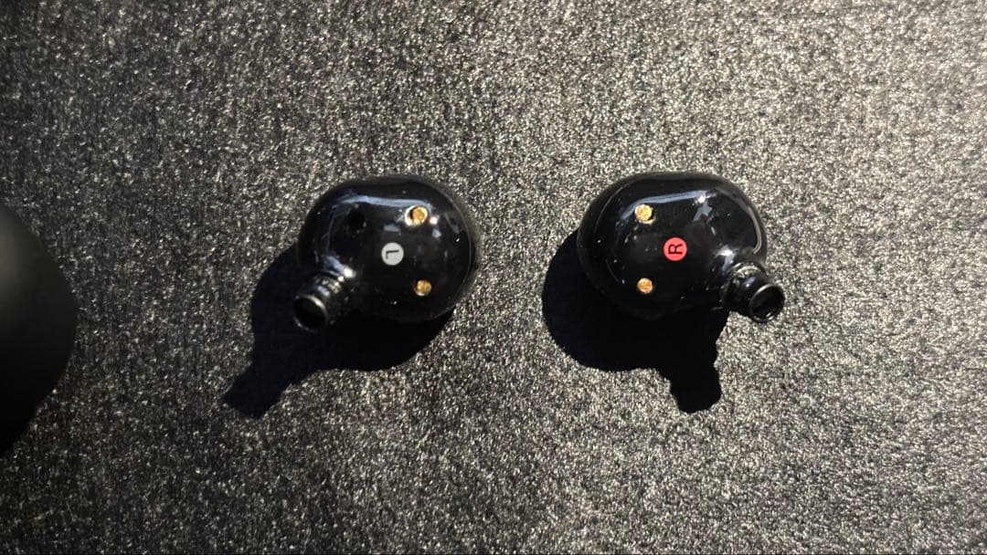 SONY WF-1000XM5 2社製品イヤーピースオマケ付き