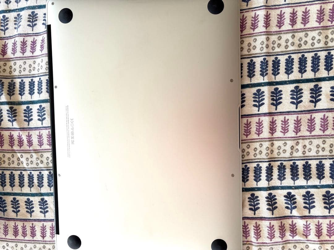 Apple MacBook Air 本体