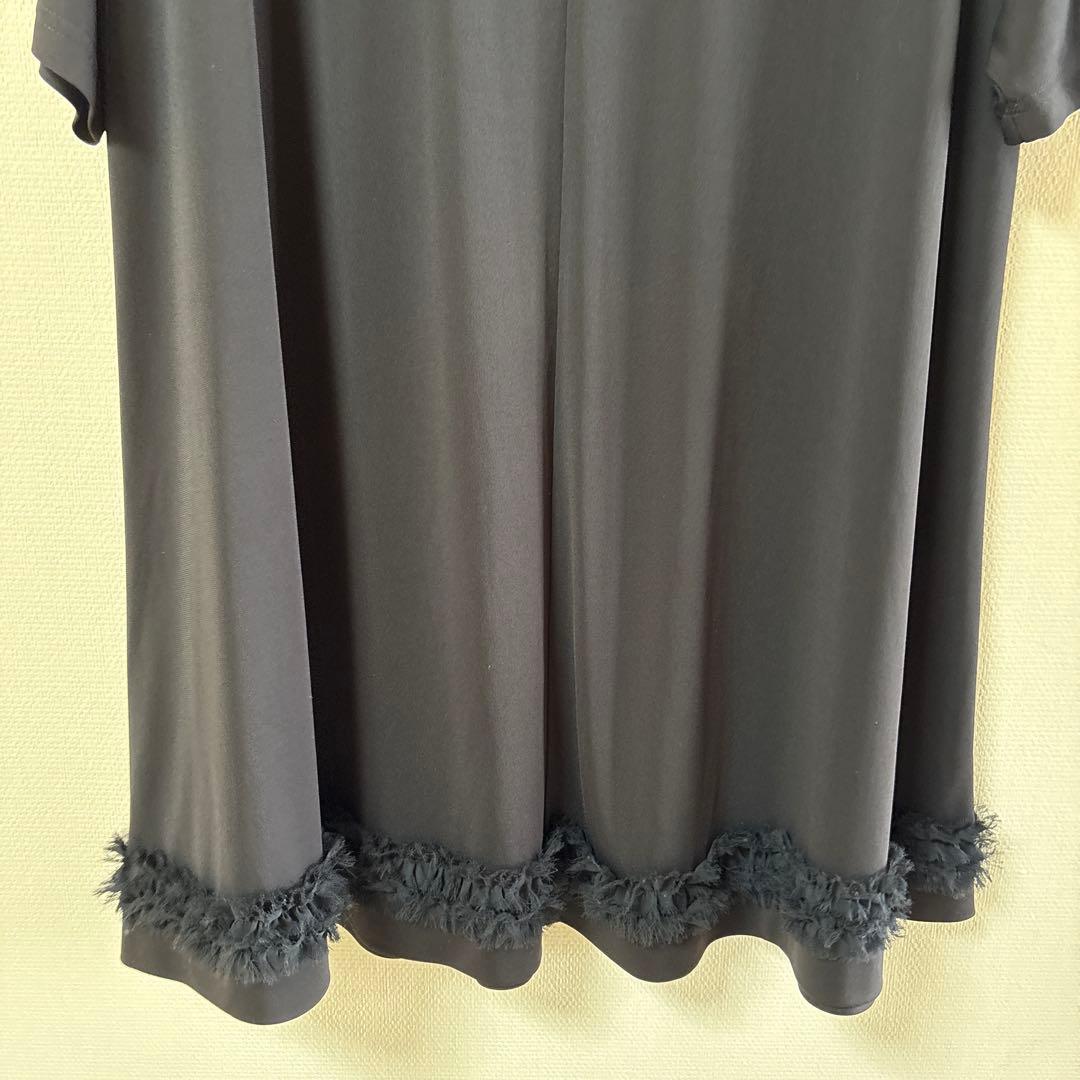 『未使用に近い』⭐️トクコプルミエヴォル⭐️黒地に魚刺繍ラグラン裾フリルチュニック❣️