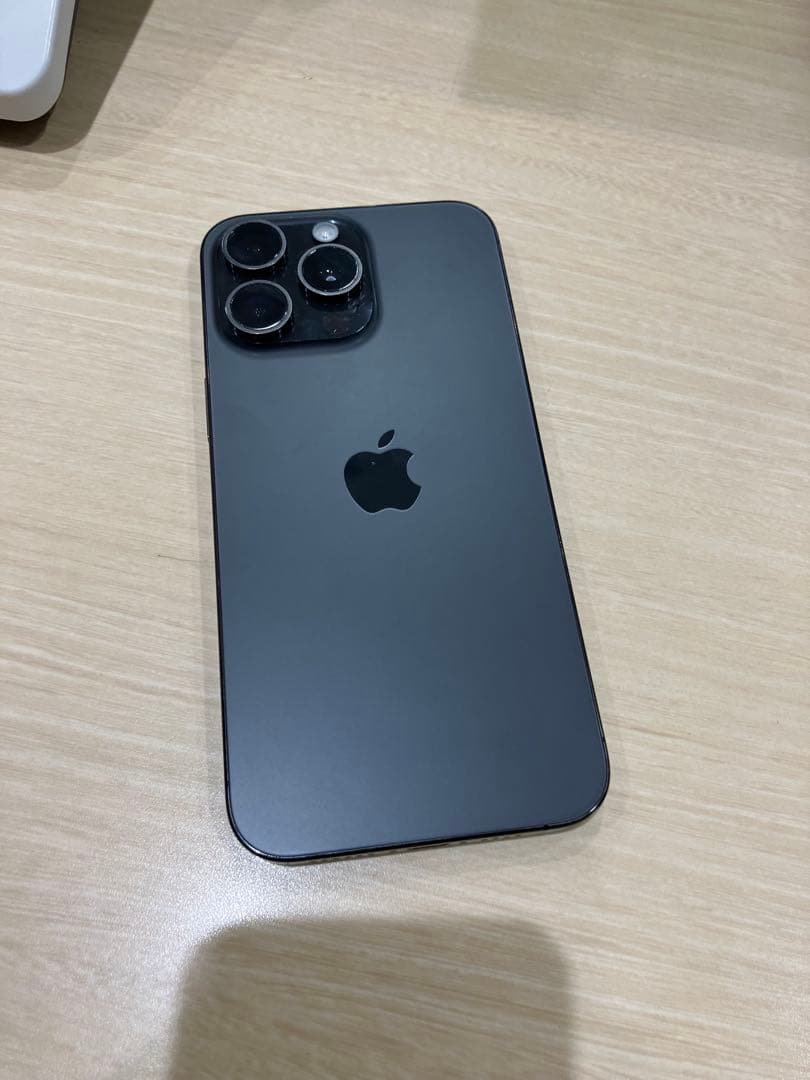 iphone15pro max 256gb 黒　グレー　ブラック　simフリー