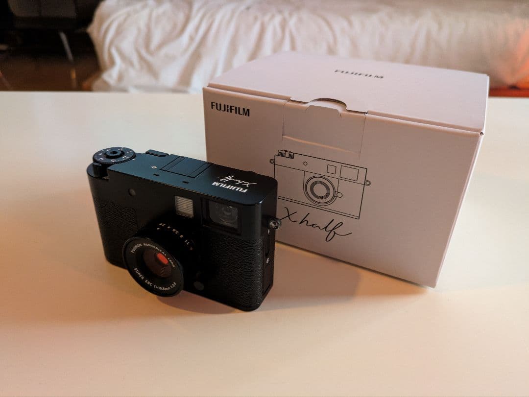 FUJIFILM X-Half ブラック