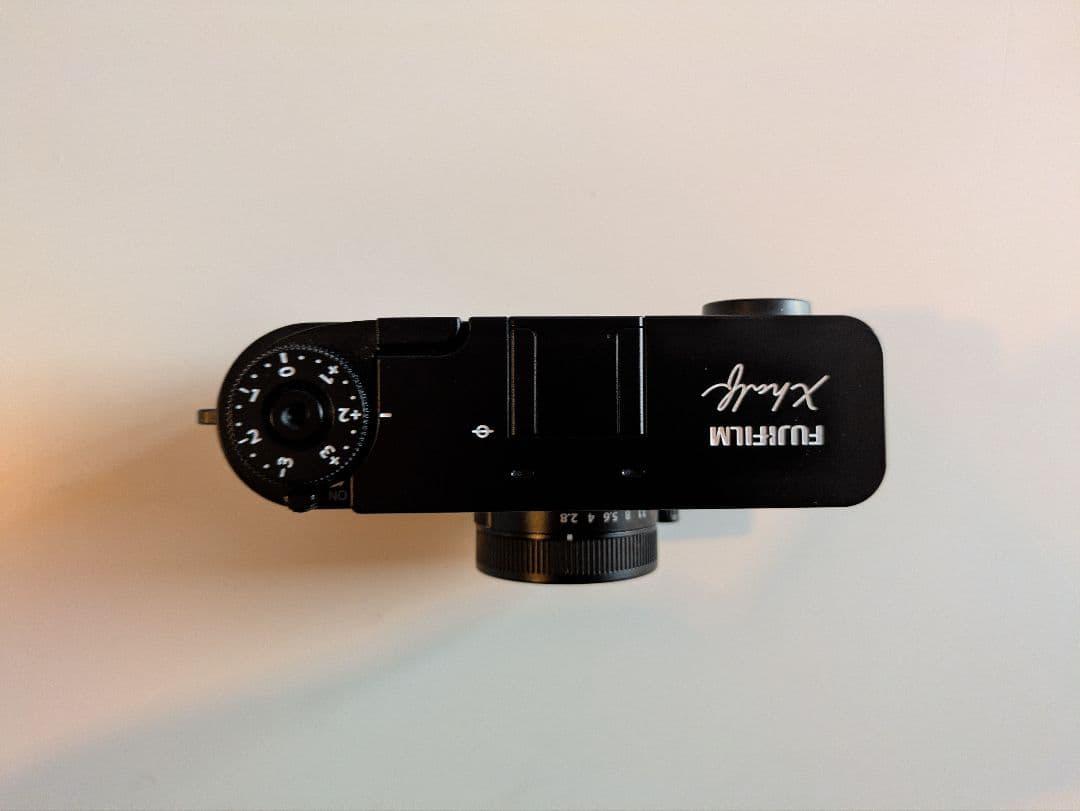 FUJIFILM X-Half ブラック